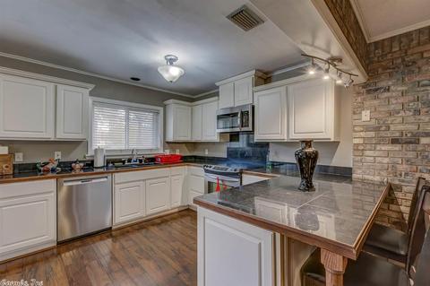 1104 Robin Rd, White Hall, AR 71602 photo 14