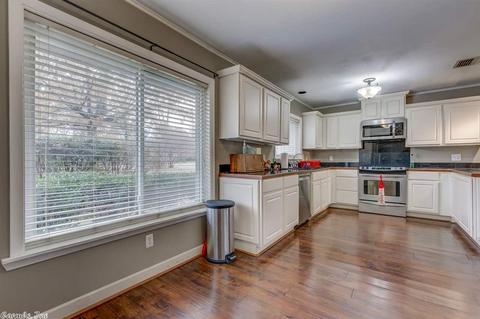 1104 Robin Rd, White Hall, AR 71602 photo 13