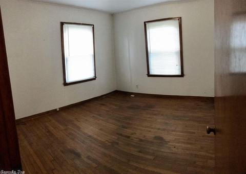 412 Troutt, Benton, AR 72019 photo 5