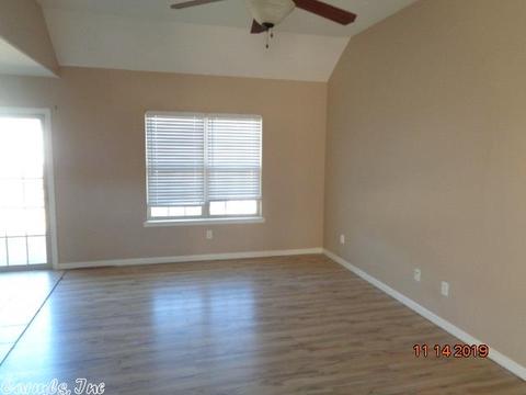 1014 Clinton Ct, Alexander, AR 72002 photo 3