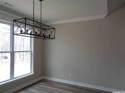 1012 Dawsons Pointe Ave, Bryant, AR 72022 photo 8