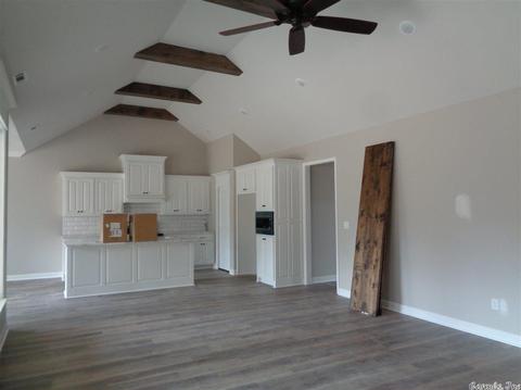 1012 Dawsons Pointe Ave, Bryant, AR 72022 photo 2