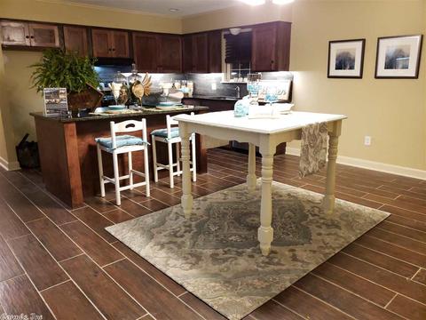 690 Joyce Dr, Benton, AR 72019 photo 6