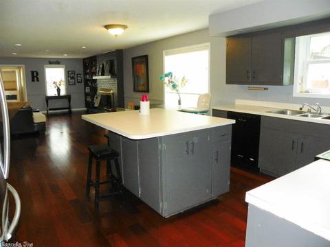2004 Barnhill Rd, Paragould, AR 72450 photo 12