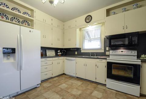 405 E Main St, Cabot, AR 72023 photo 10