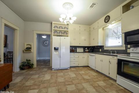 405 E Main St, Cabot, AR 72023 photo 8