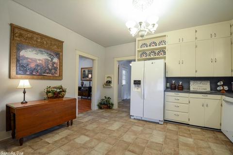 405 E Main St, Cabot, AR 72023 photo 9