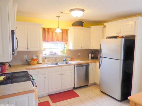 15 Willow Cv, Ward, AR 72176 photo 3