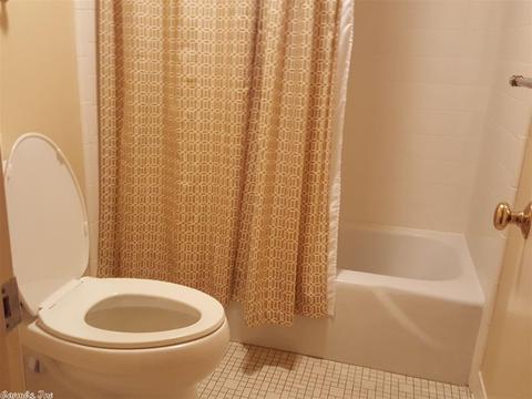 4614 Stevens Dr #11, Pine Bluff, AR 71603 photo 9