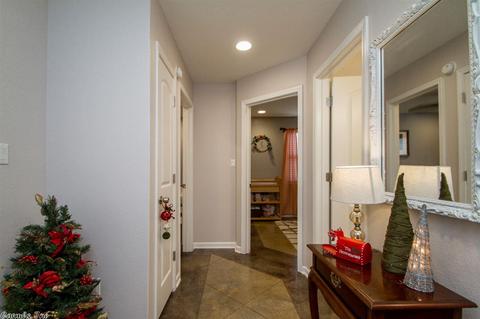211 Iris St, Benton, AR 72015 photo 9