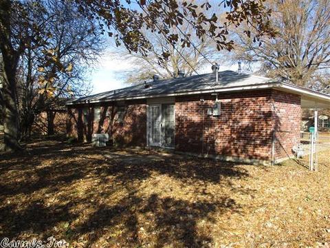 1204 Avondale Dr, Pine Bluff, AR 71601 photo 4