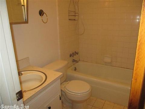 1204 Avondale Dr, Pine Bluff, AR 71601 photo 13