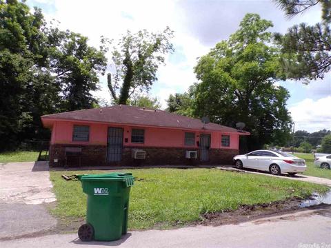 1104 W Saracen St, Pine Bluff, AR 71601 photo 2