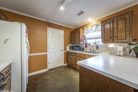 58 Gregory Dr, Conway, AR 72032 photo 5