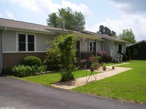 1010 Texas St, Mena, AR 71953 photo 2