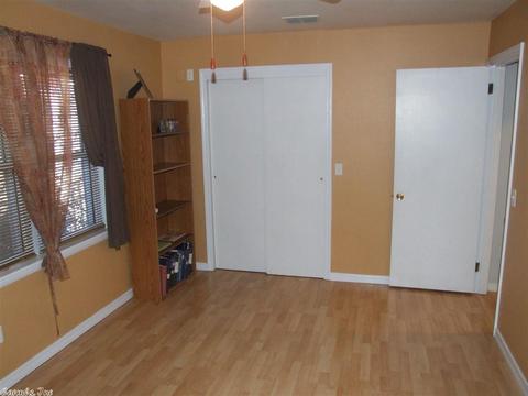 1010 Texas St, Mena, AR 71953 photo 18