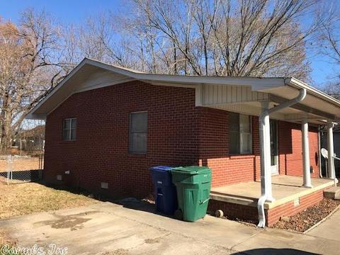 604 Monroe, Conway, AR 72032 photo 2