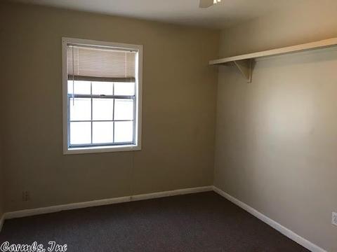 604 Monroe, Conway, AR 72032 photo 14