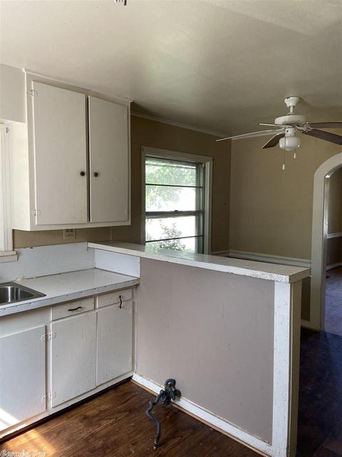 1031 Toler St, Malvern, AR 72104 photo 8