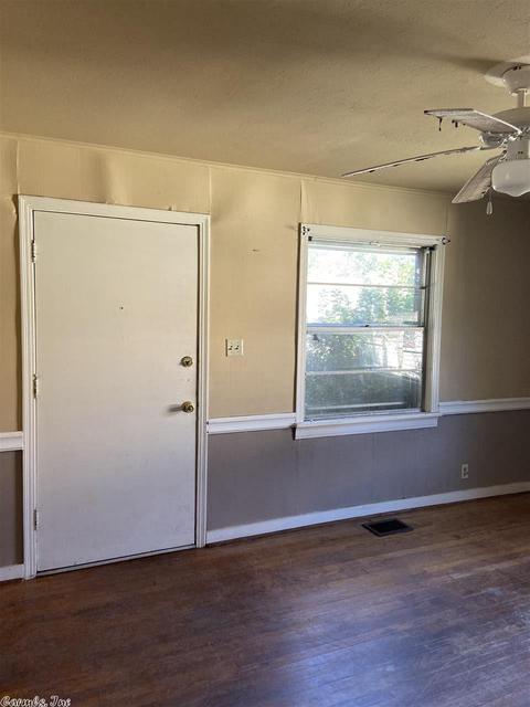 1031 Toler St, Malvern, AR 72104 photo 5