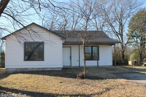 1303 Collier Dr, Conway, AR 72032 photo 1