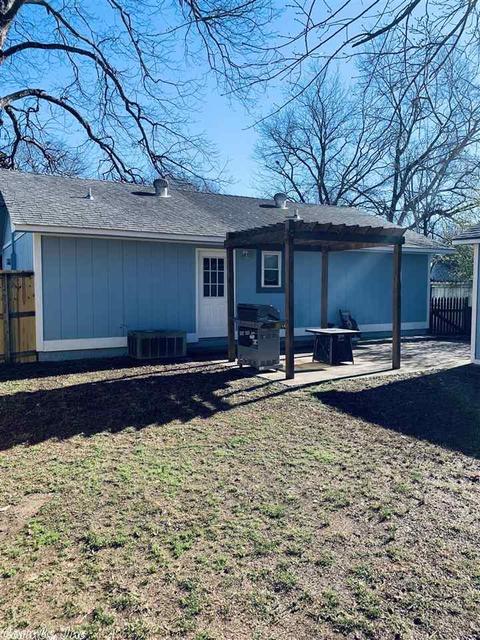 607 N Cypress St, Beebe, AR 72012 photo 3