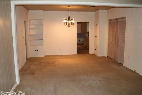 720 W 23rd Ave, Pine Bluff, AR 71601 photo 2