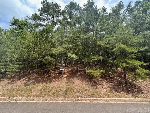 222 Glenmere Ct, Hot Springs, AR 71913