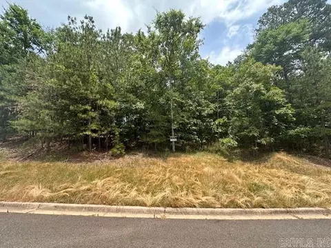 280 Oak Shores Cir, Hot Springs, AR 71913