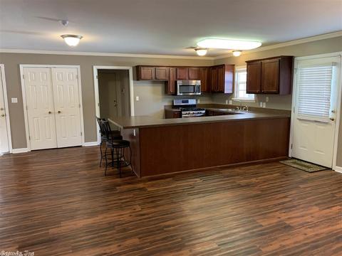 3905 S Beech, Pine Bluff, AR 71603 photo 3