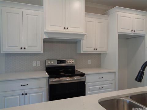 904 Dawsons Pointe Ave, Bryant, AR 72022 photo 7