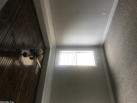 10000 Sanibel Loop, Alexander, AR 72002 photo 2