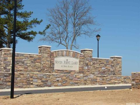 25 Seven Point Lk, Vilonia, AR 72173