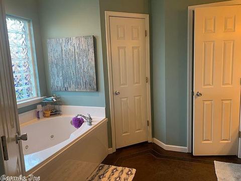 2400 Orchid, Conway, AR 72034 photo 10
