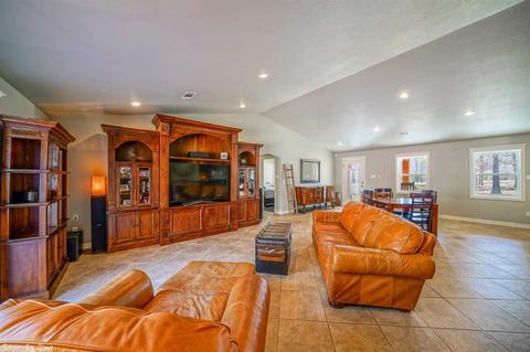 6364 E Hwy 270, Mount Ida, AR 71957 photo 11