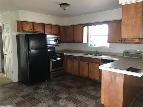 64 N Circle Dr, Ash Flat, AR 72513 photo 2