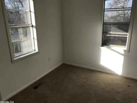64 N Circle Dr, Ash Flat, AR 72513 photo 9