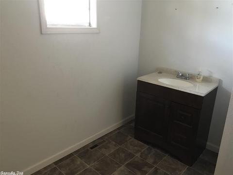 64 N Circle Dr, Ash Flat, AR 72513 photo 7