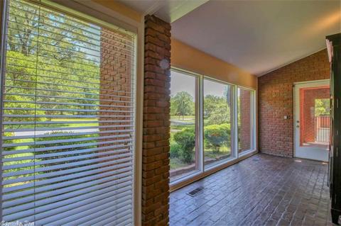 4 Elm Woods Cir, Pine Bluff, AR 71603 photo 8