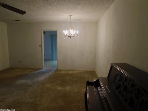 1900 Doris Dr, Benton, AR 72015 photo 4