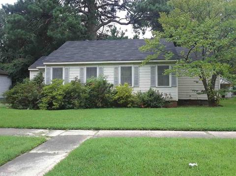 714 W 28th St, Pine Bluff, AR 71603 photo 1