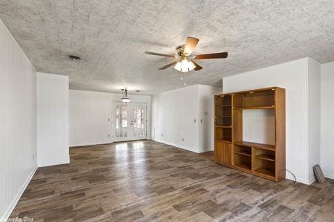 1410 Oak Grv, Mena, AR 71953 photo 4