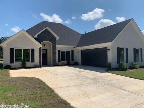 2515 Hurricane Gardens Dr, Bryant, AR 72019 photo 2