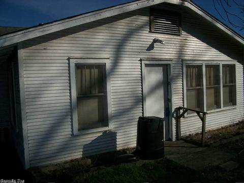 221 S 4th, Benton, AR 72015 photo 2