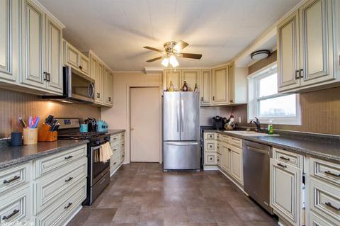 710 Peach St, Prattsville, AR 72129 photo 9
