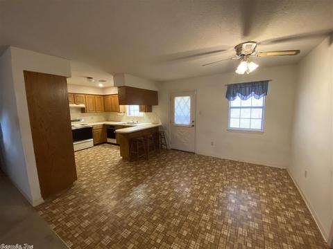 26 Clinton Rd, Conway, AR 72032 photo 4