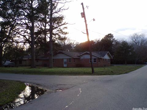 18 Maulding Dr, Dermott, AR 71638 photo 2