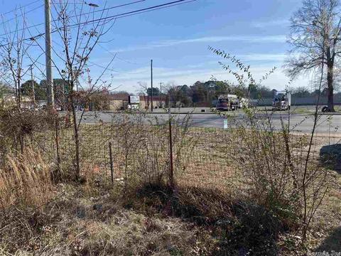 1580 E Oak St, Conway, AR 72032 photo 2