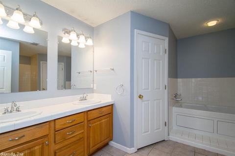 2709 Janet, Benton, AR 72015 photo 24