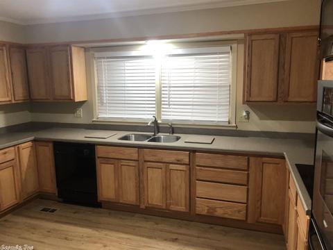 101 N Magnolia Dr, Trumann, AR 72472 photo 8